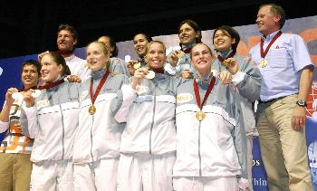 NED ���mŮ��״Κ����Ȳ����ď�