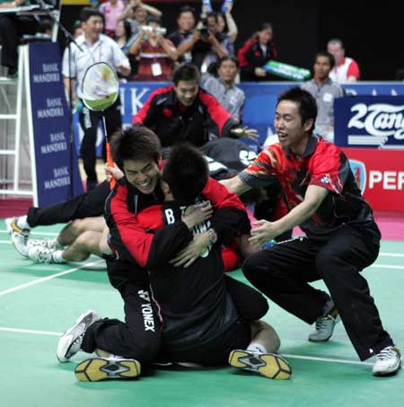 Ї(du)ڑ(zhn)ٵ(du)󼤄(dng)?f)һ?></td>
  </tr>
  <tr>
    <td width=