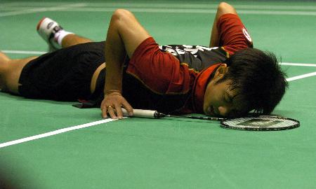 �����_�{