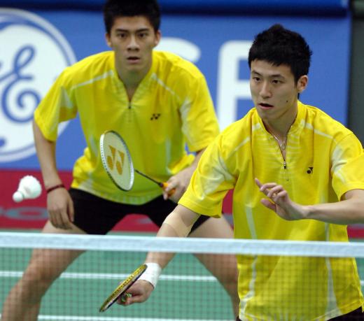 ���S/������