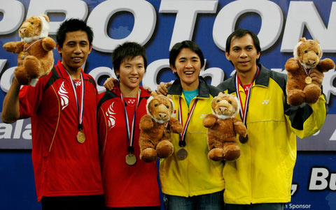 Nova Widianto/Lilyana Natsir - INA ӡ���x���Z��/������