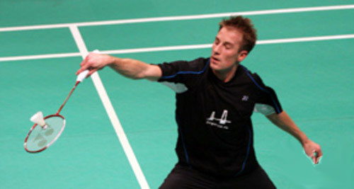 Peter Gade - DEN �����ό��w��