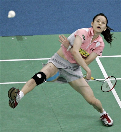 MEWCHOO WONG- MAS RŮxS