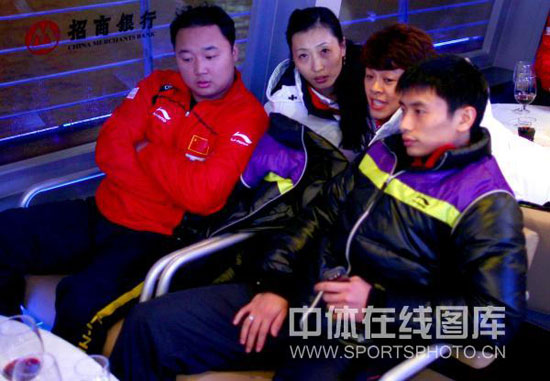 �Ї���ë��̾���܊������